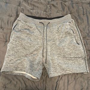 Lululemon Textured Tech Shot L grey